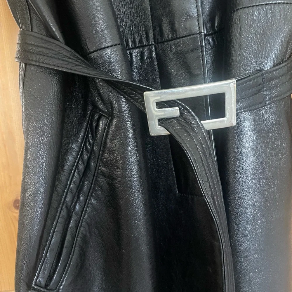 SALE📍📍📍Neto lambskin leather overcoat size small - Picture 4 of 7